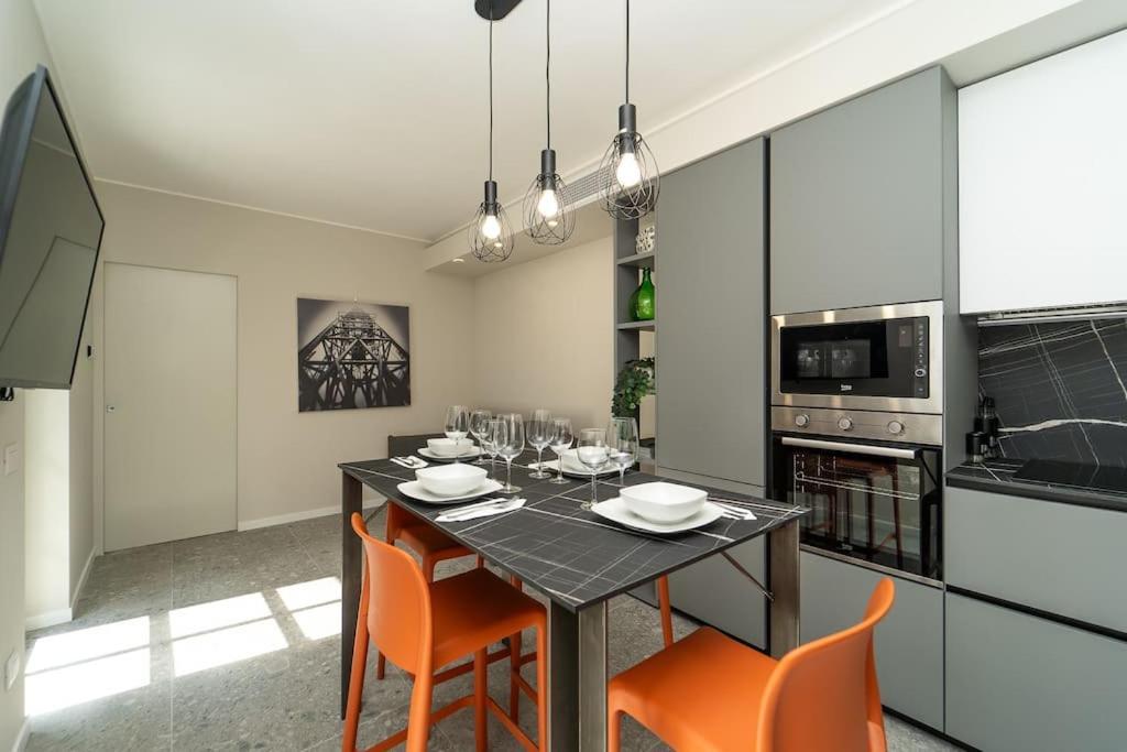 Apt 2 Min From The Cathedral With Private Parking 科莫 外观 照片