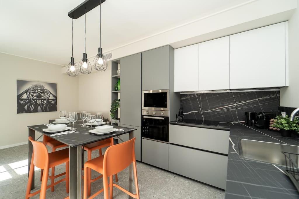 Apt 2 Min From The Cathedral With Private Parking 科莫 外观 照片